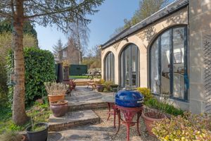 Photo 25- click for photo gallery